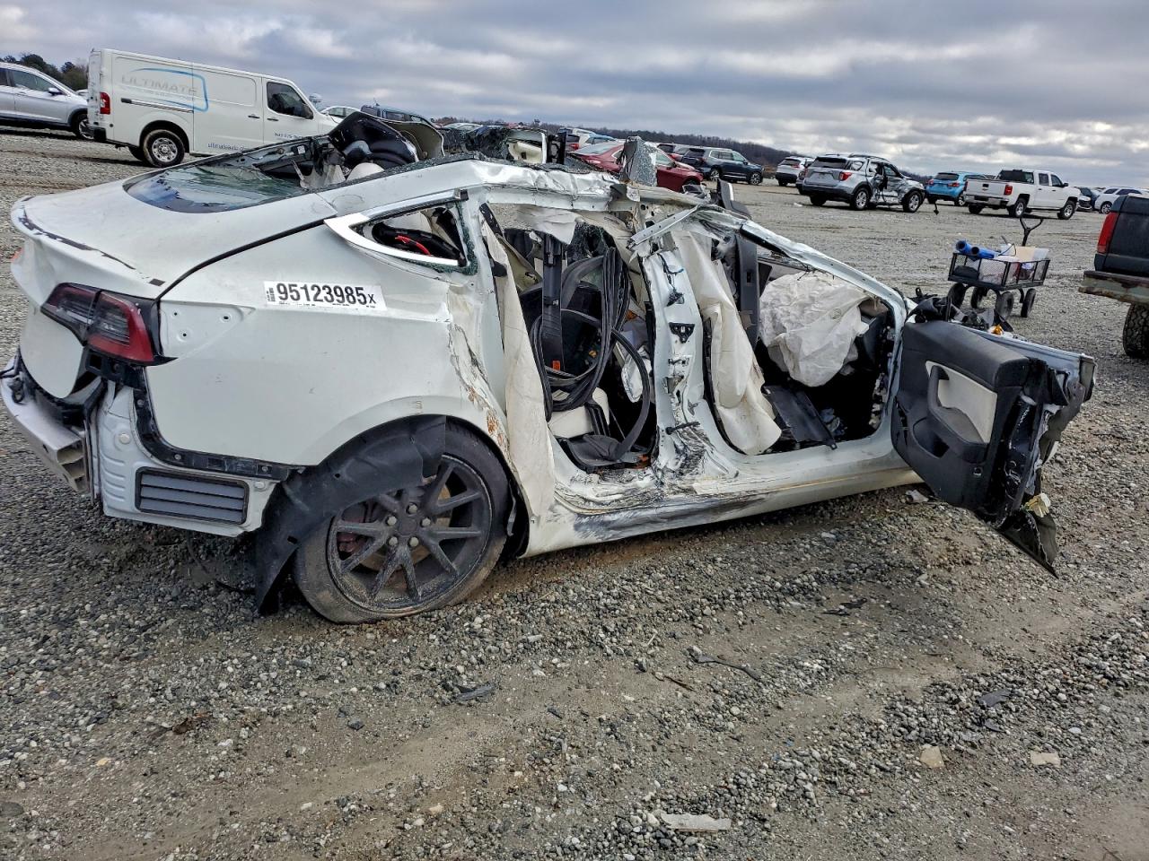 Tesla Model 3 Image 2