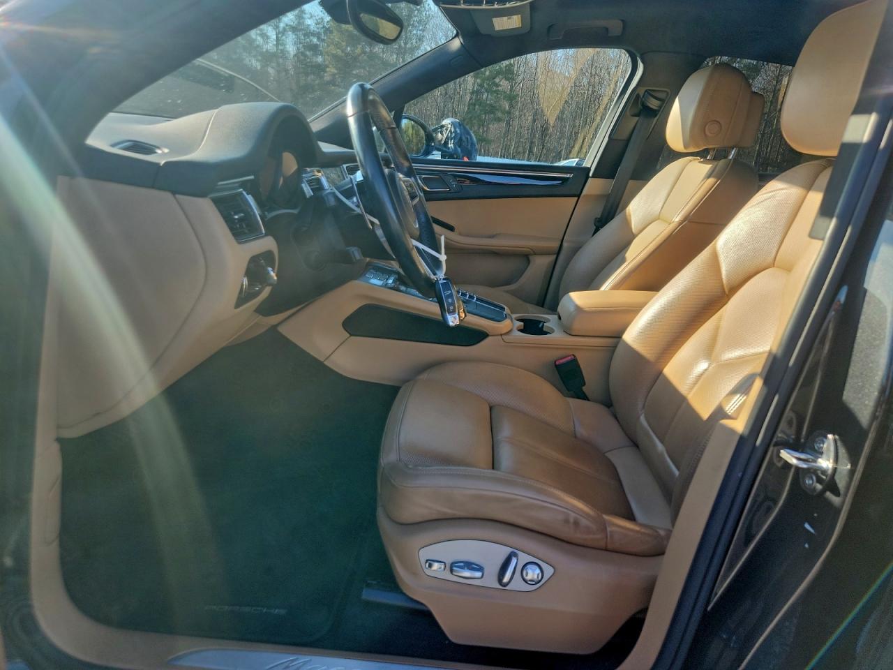 Porsche Macan Image 5