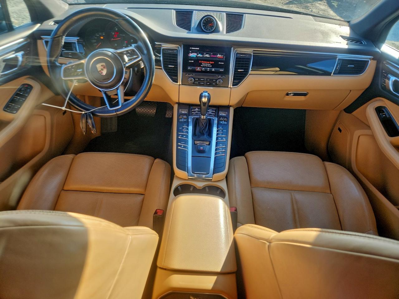 Porsche Macan Image 3