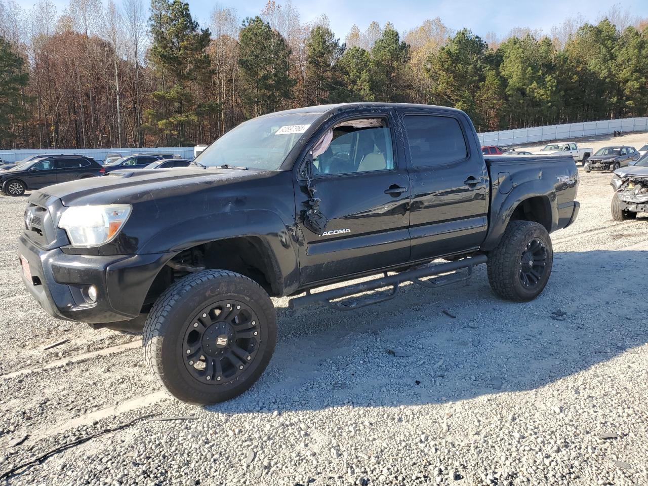 Toyota Tacoma Double Cab Image 1