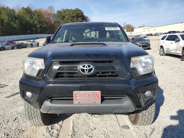 Toyota Tacoma Double Cab Image 4