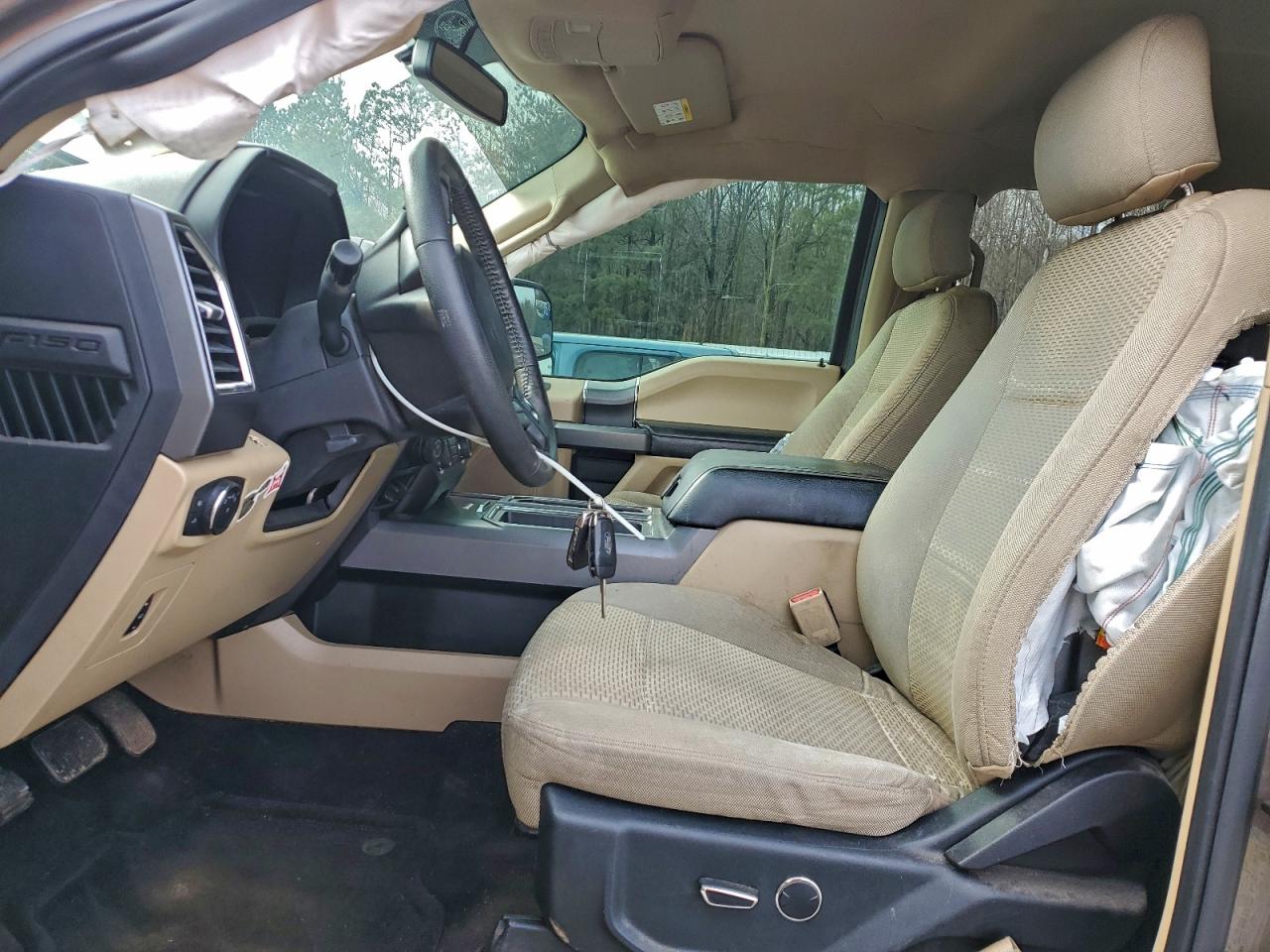 Ford F-150 Supercrew Image 12