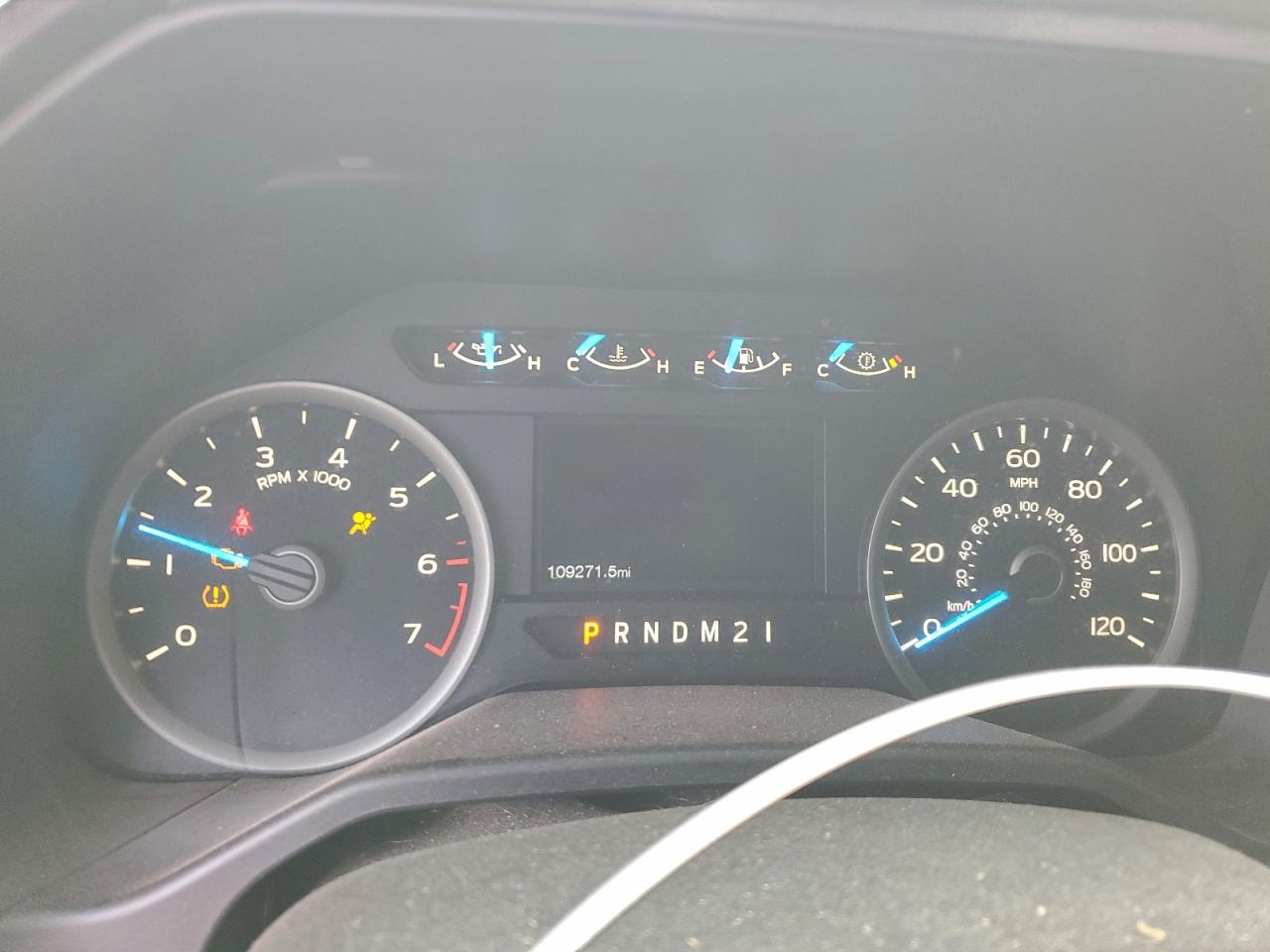 Ford F-150 Supercrew Image 4