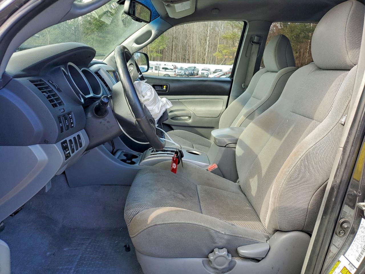 Toyota Tacoma Double Cab Prerunner Image 10