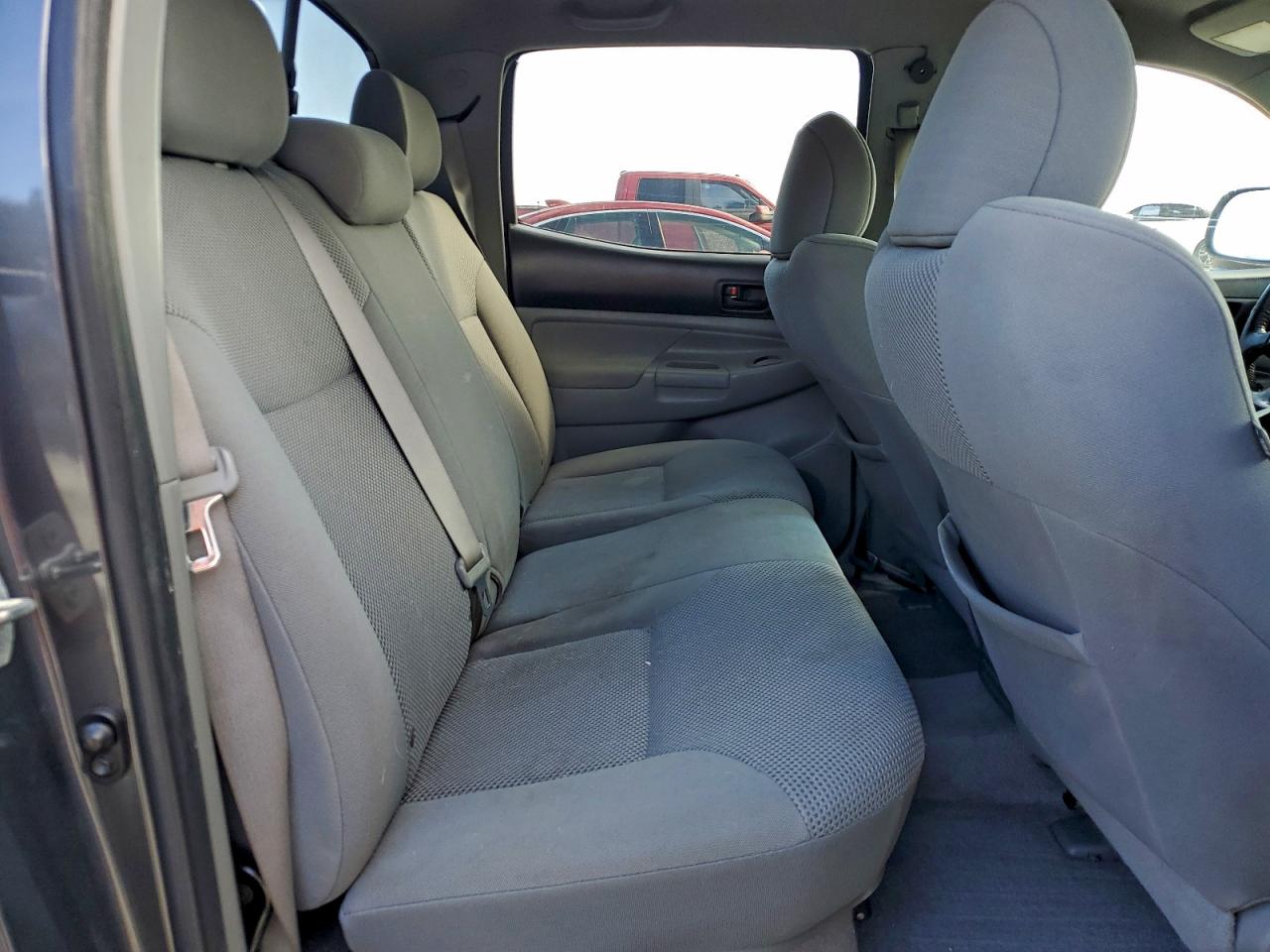 Toyota Tacoma Double Cab Prerunner Image 4