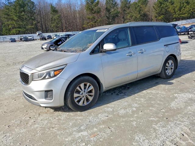  Salvage Kia Sedona
