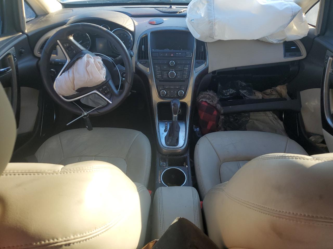 Buick Verano Image 11