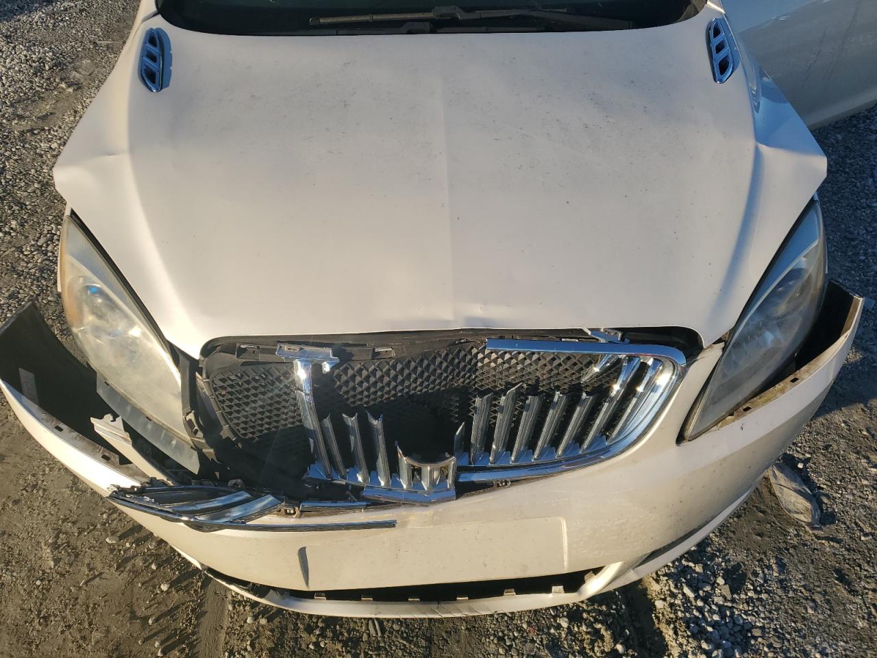 Buick Verano Image 4