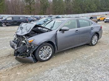  Salvage Lexus Es