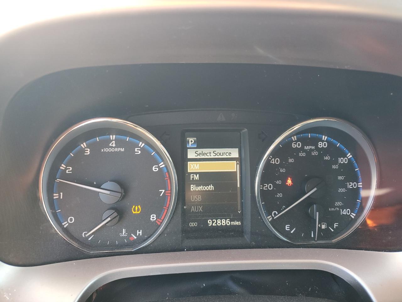 Toyota RAV4 Limited Image 13