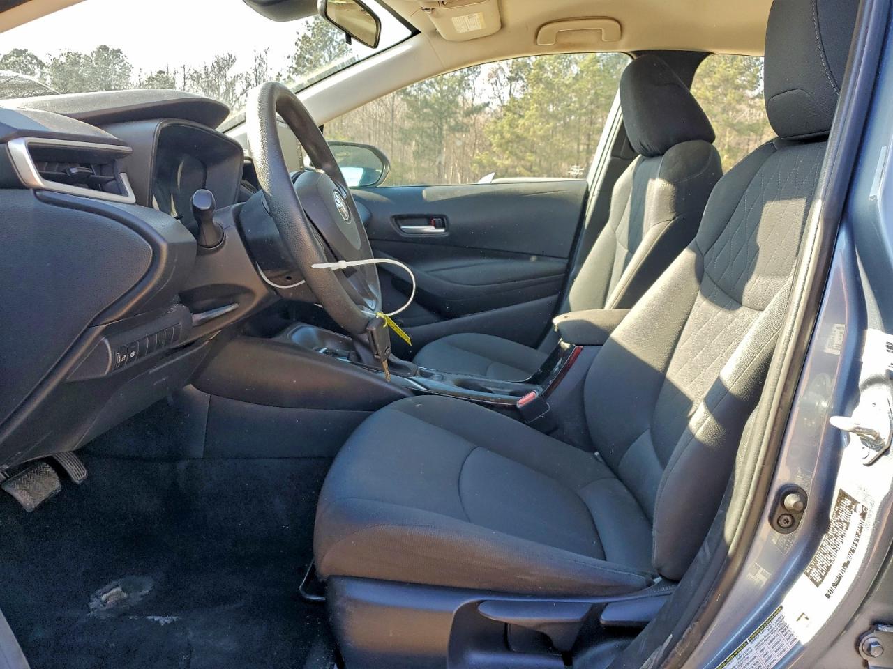 Toyota Corolla Le Image 5