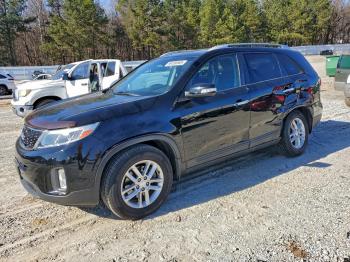  Salvage Kia Sorento