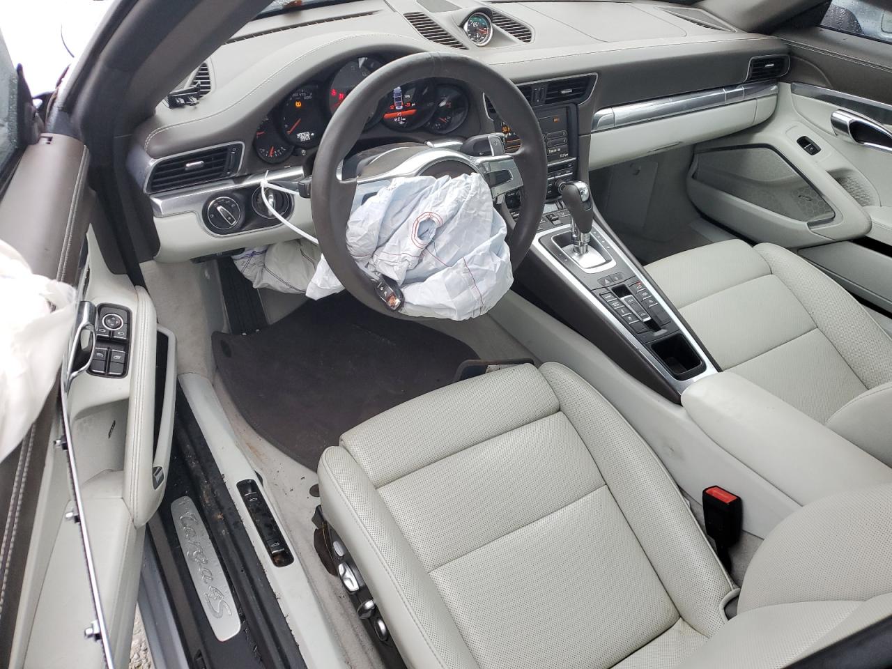 Porsche 911 Targa S Image 4