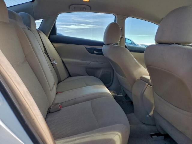 Nissan Altima 2.5 Image 7