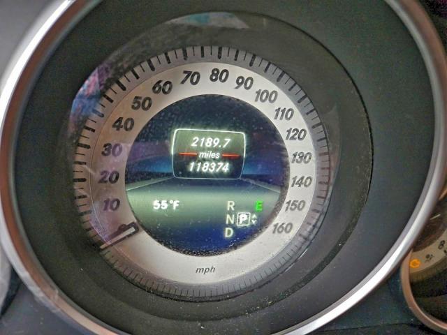 Mercedes-Benz E-Class 550 Image 7