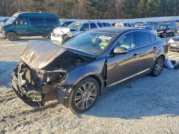  Salvage Kia Cadenza