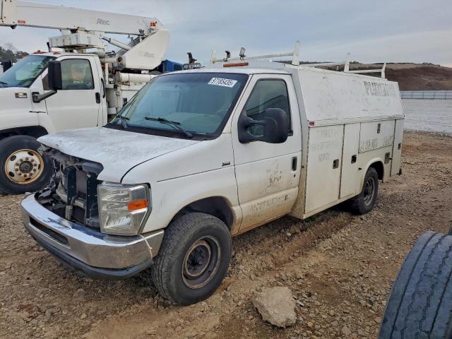  Salvage Ford E-350