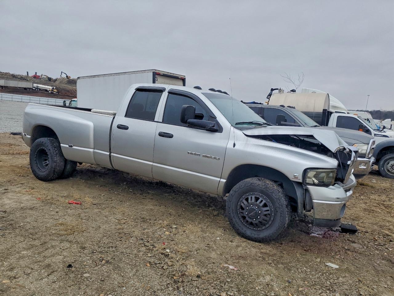 Dodge Ram 3500 St Image 4