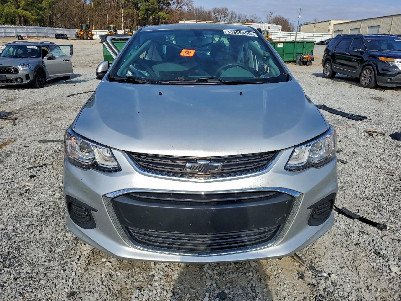 Chevrolet Sonic Ls Image 4