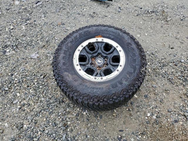 Ford Bronco Base Image 14