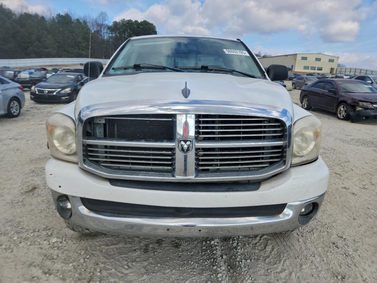 Dodge Ram 2500 St Image 10