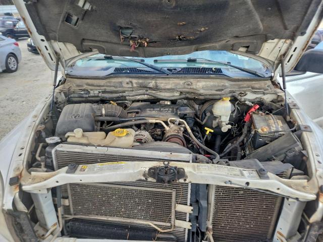 Dodge Ram 2500 St Image 8