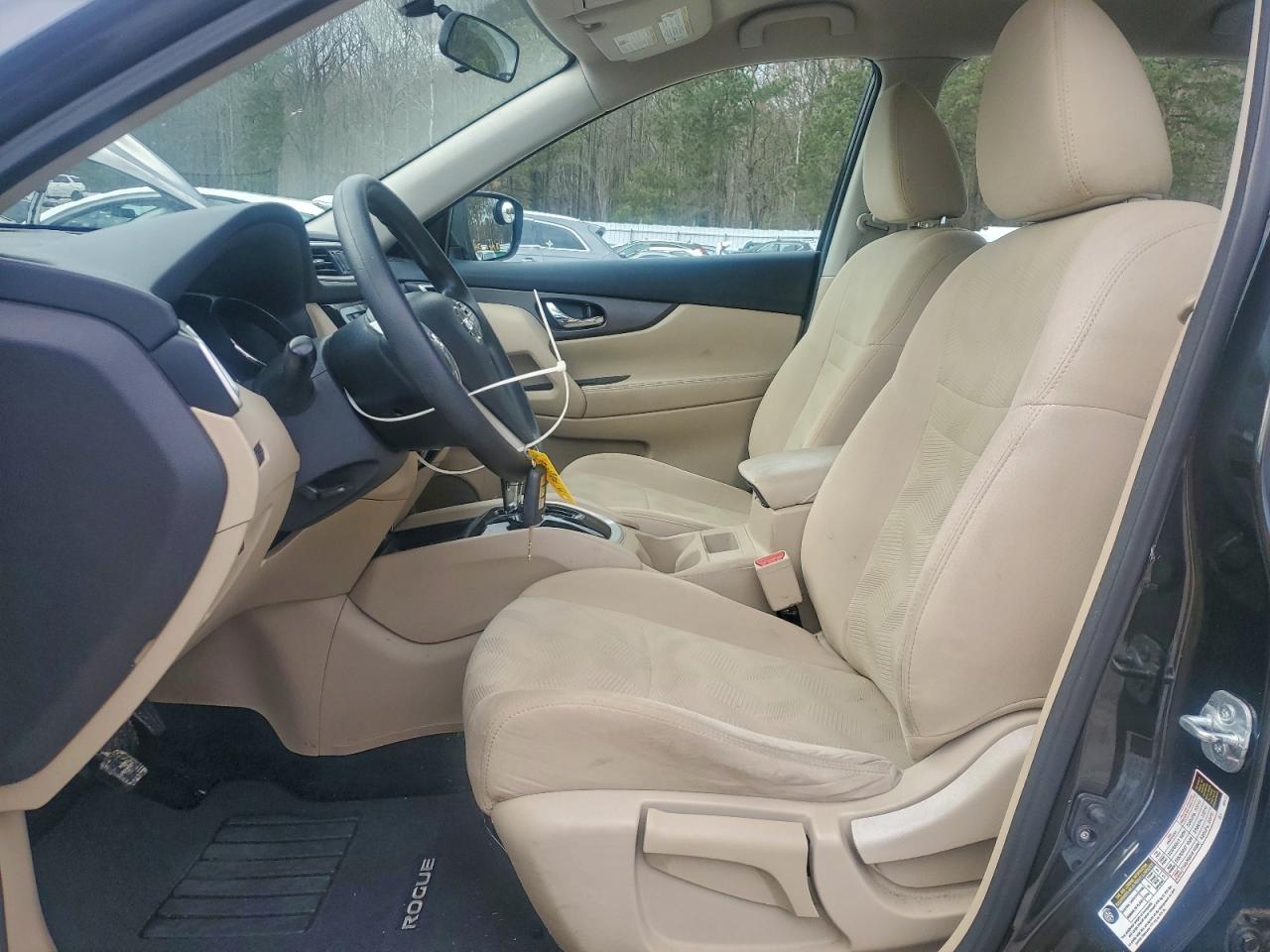 Nissan Rogue S Image 11