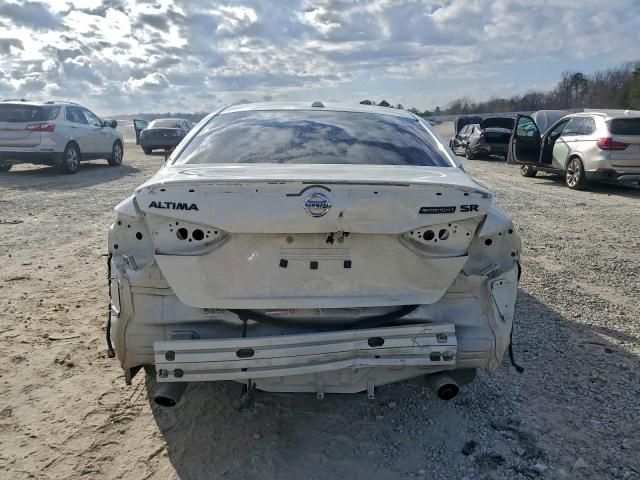 Nissan Altima Sr Image 4