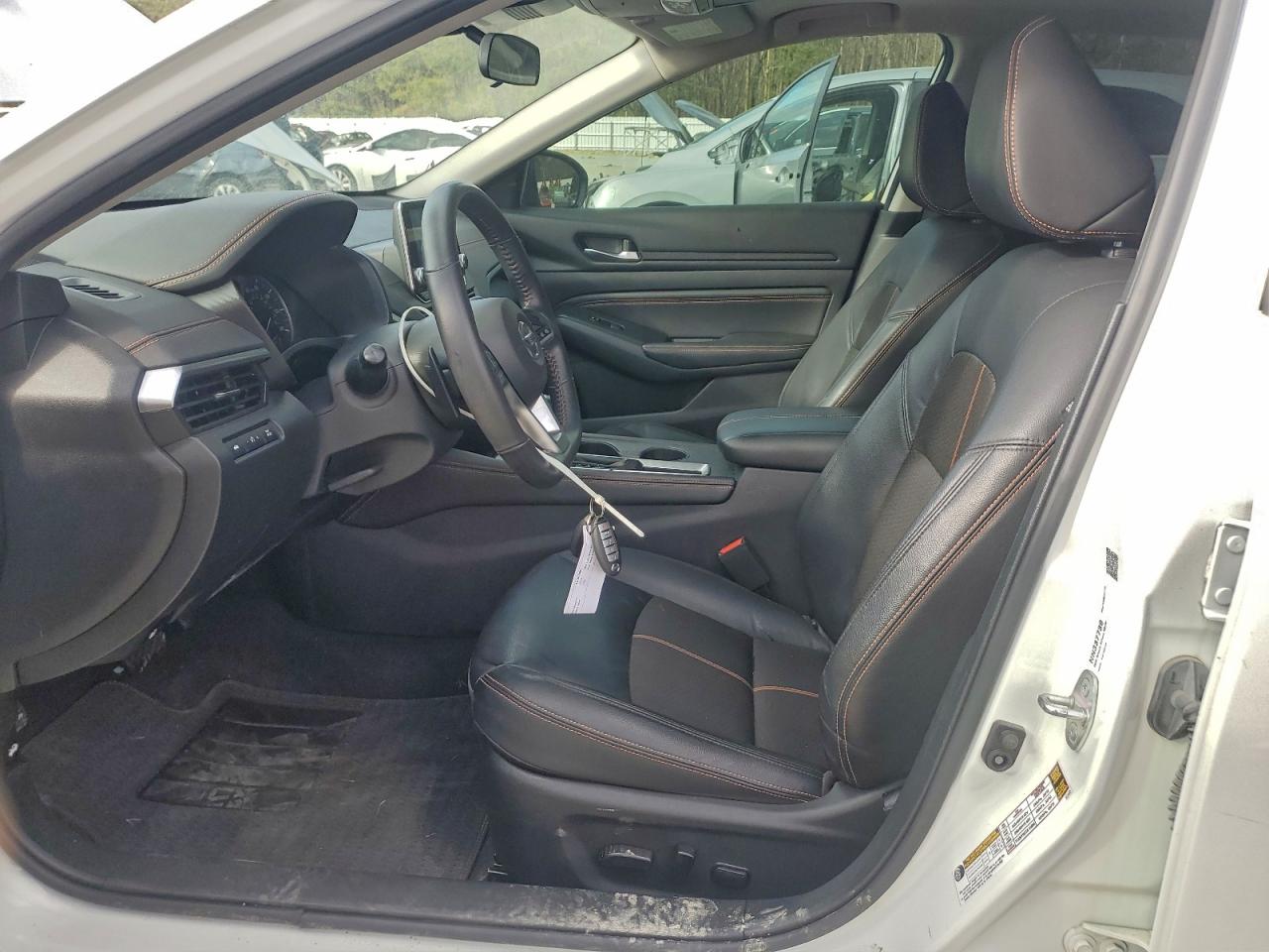 Nissan Altima Sr Image 5