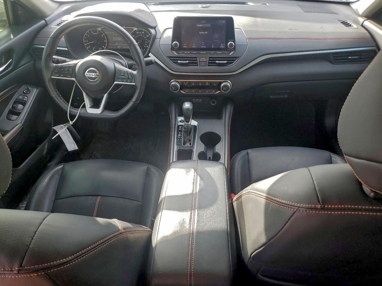 Nissan Altima Sr Image 6