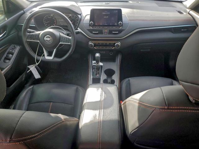 Nissan Altima Sr Image 6