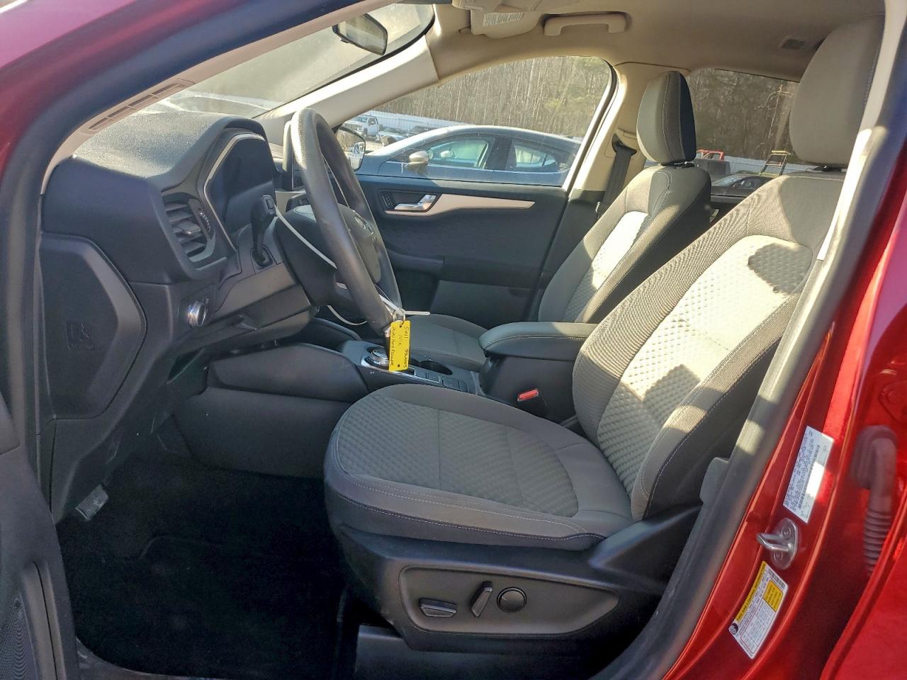 Ford Escape Se Image 2