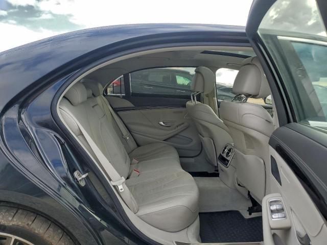 Mercedes-Benz S-Class 550 Image 10