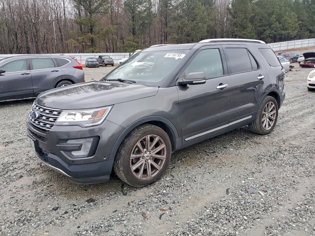 Ford Explorer Limited Image 1
