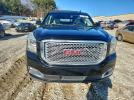 GMC Yukon Denali Image 11