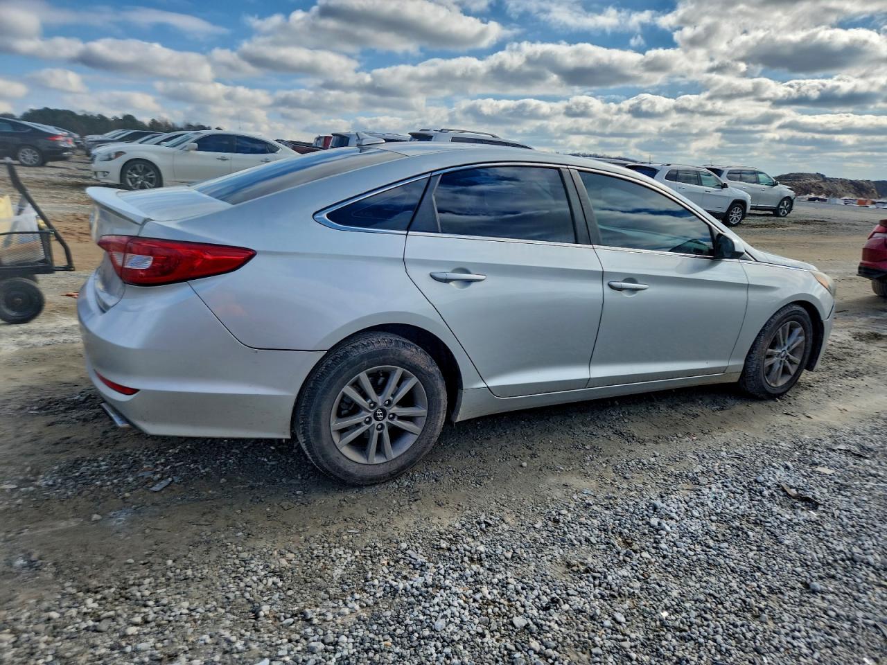 Hyundai SONATA Se Image 4
