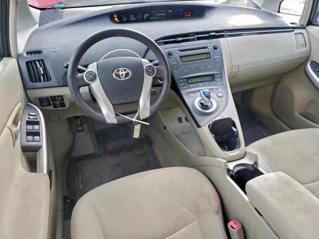 Toyota Prius Image 10