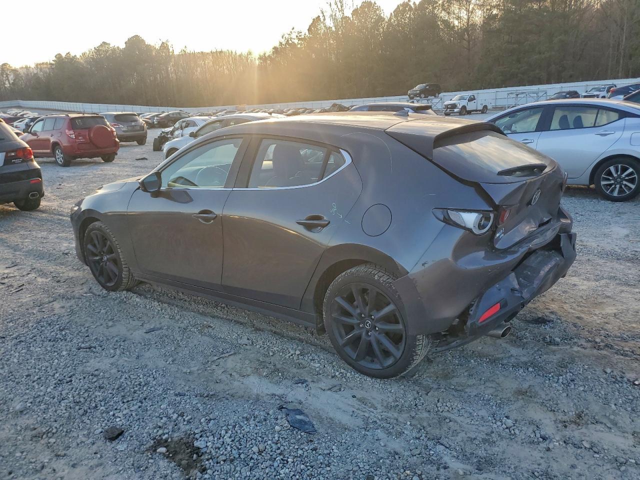 Mazda 3 Premium Image 10