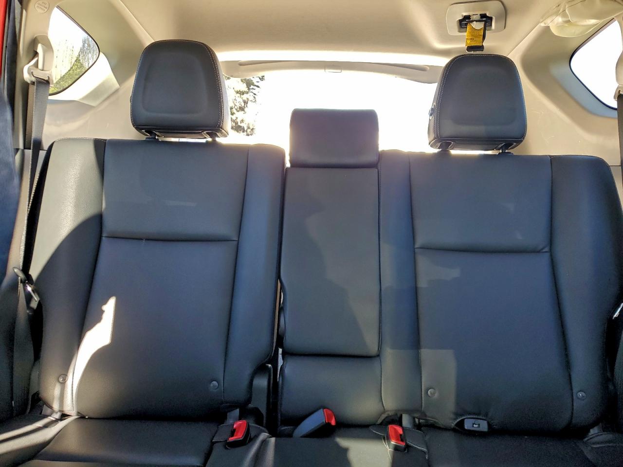 Toyota RAV4 Limited Image 6