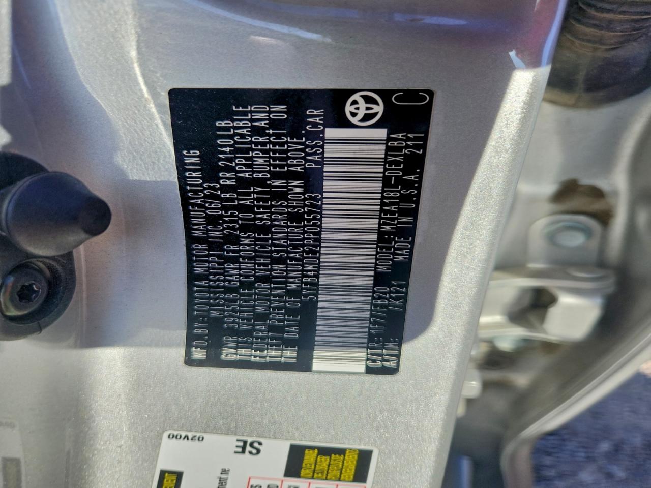 Toyota Corolla Le Image 8