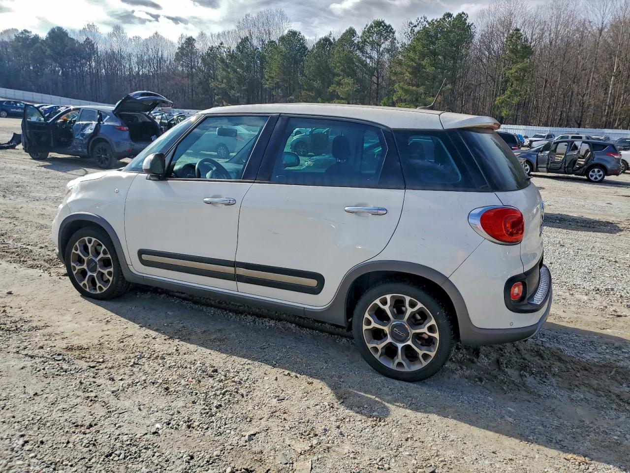 FIAT 500 Trekking Image 6