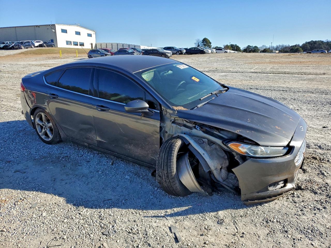 Ford Fusion S Image 5