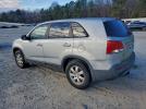 Kia Sorento Base Image 12