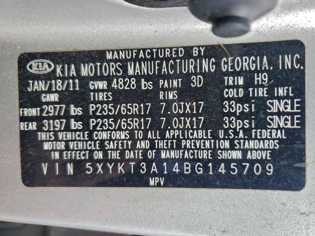 Kia Sorento Base Image 11