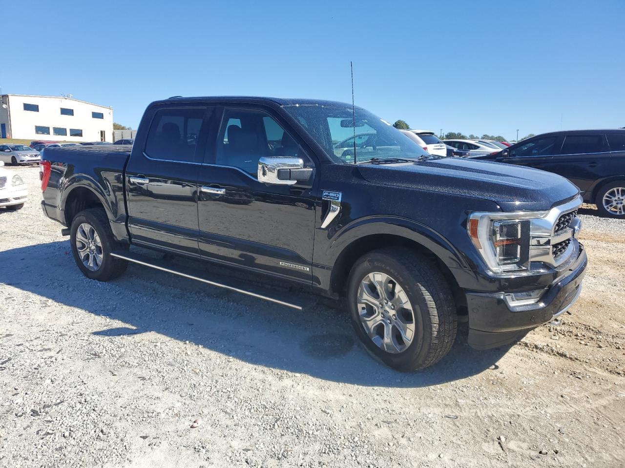 Ford F-150 Supercrew Image 11