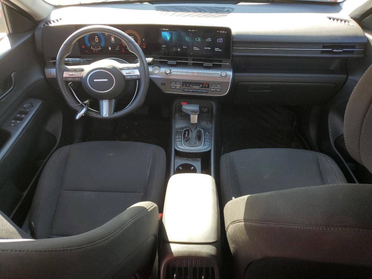 Hyundai KONA Sel Image 12