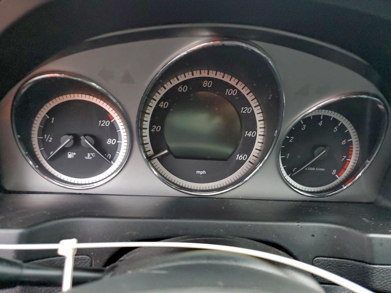 Mercedes-Benz C-Class 300 4matic Image 10