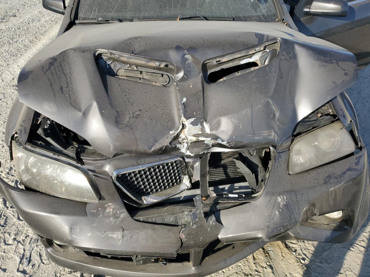 Pontiac G8 Gt Image 9