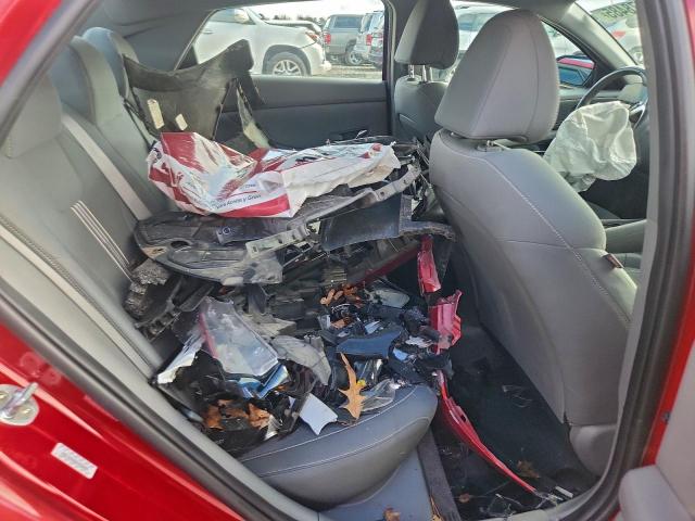 Hyundai ELANTRA Sel Image 12