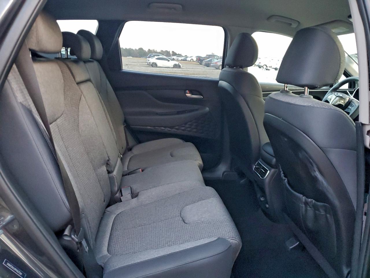 Hyundai SANTA FE Se Image 10